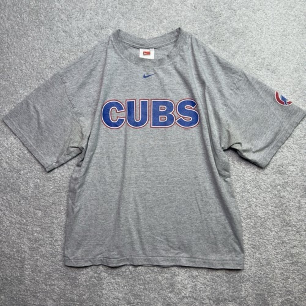 Nike Team Chicago Cubs T-Shirt Mens Large Gray MLB Baseball Center Swoosh Cotton